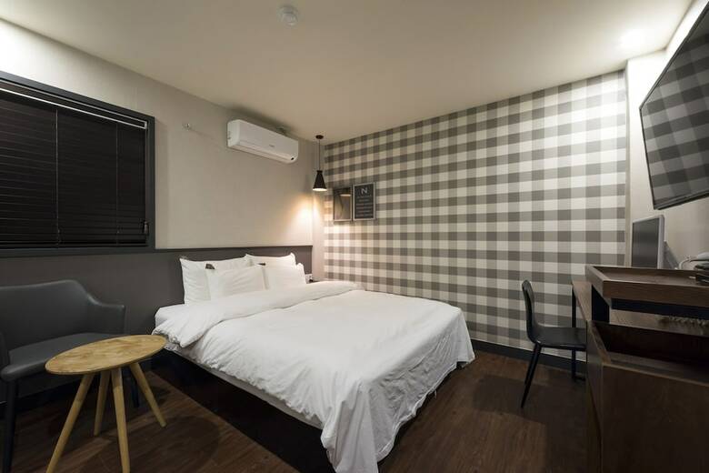 No.25 Hotel