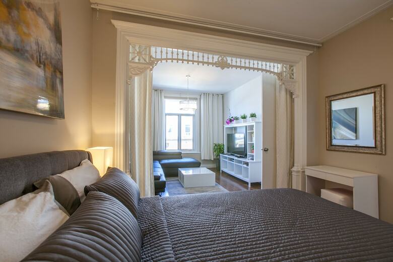 Apartamentos Lmvr - The Laurier
