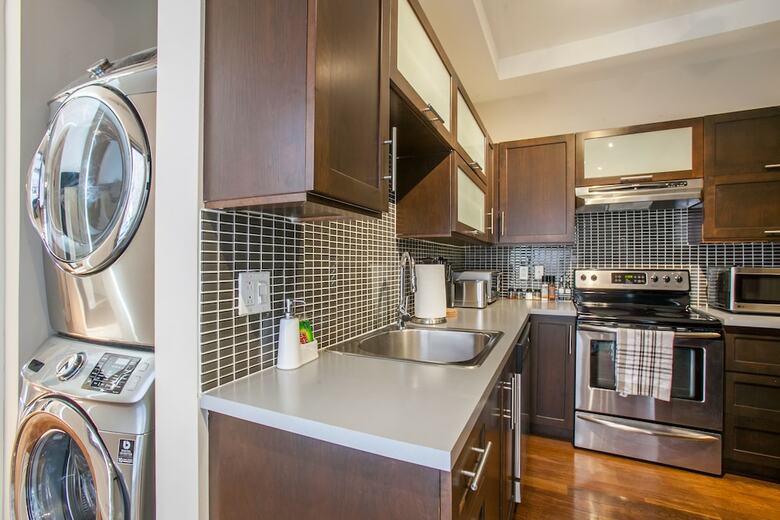 Apartamentos Lmvr - The Laurier