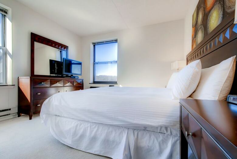 Apartamentos Global Luxury Suites At Commodore Drive