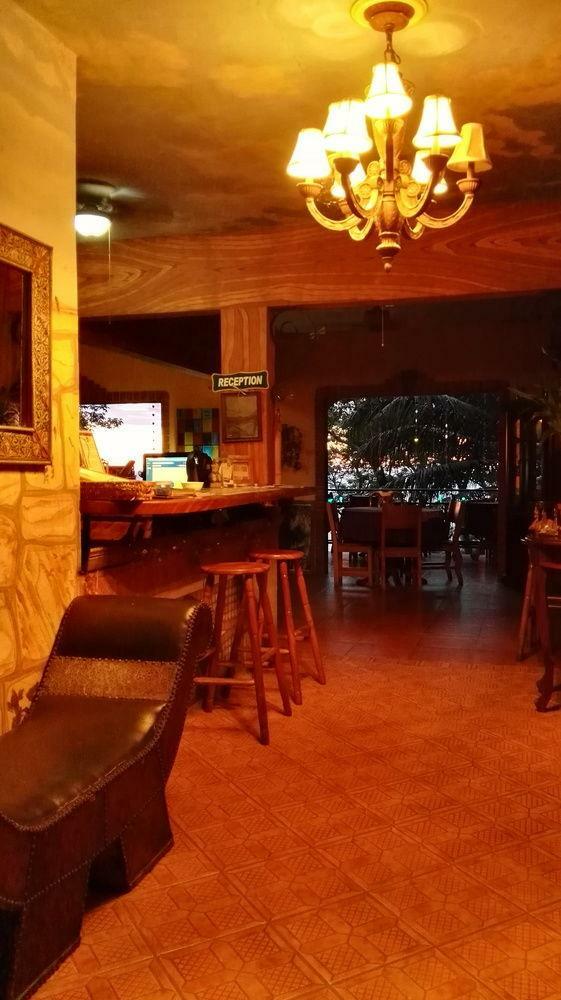 Hotel Mango Moon Villa