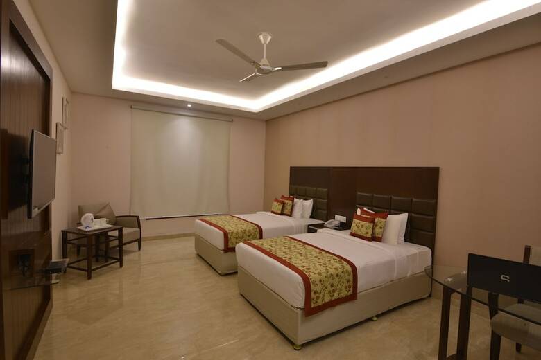 Hotel Orchha Palace And Convention Centre