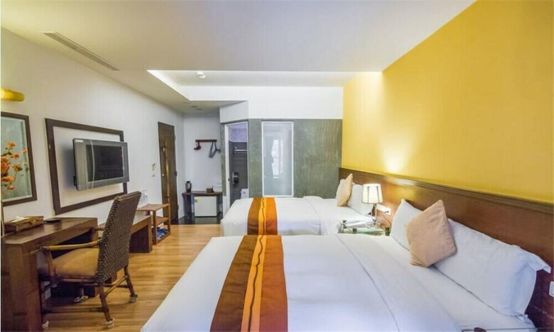 Hotel Ocean Breeze Inn