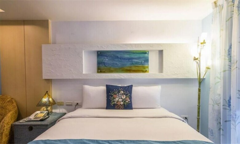 Hotel Ocean Breeze Inn