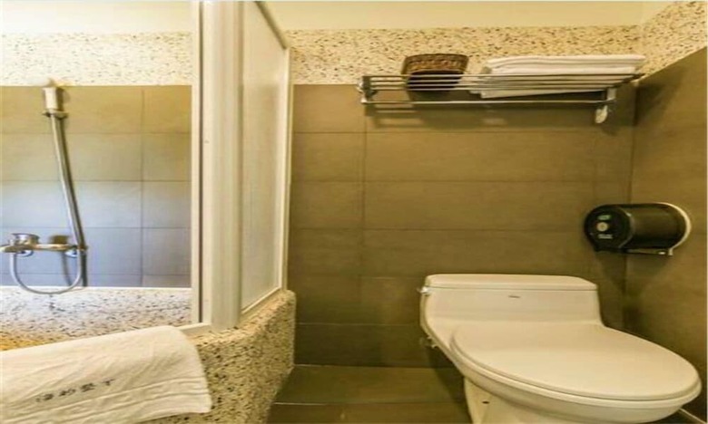 Hotel Ocean Breeze Inn