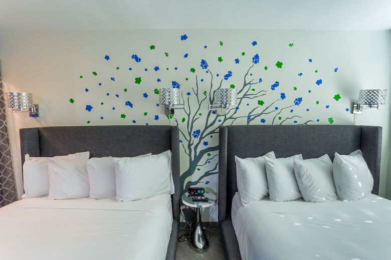 Hotel University Inn