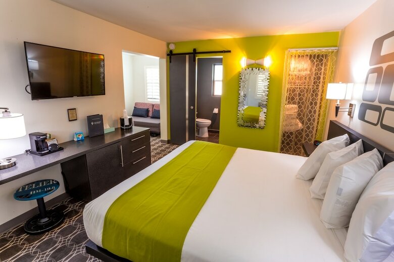 Hotel University Inn