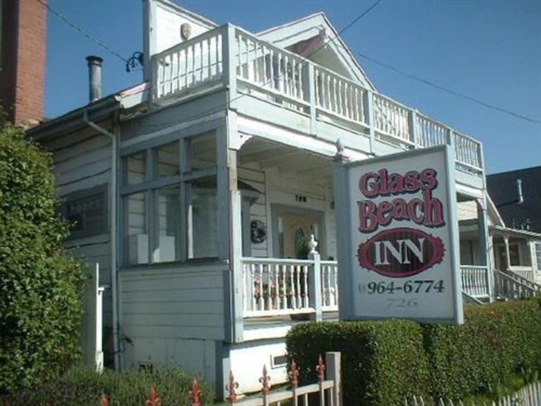 Bed & Breakfast Glass Beach Inn
