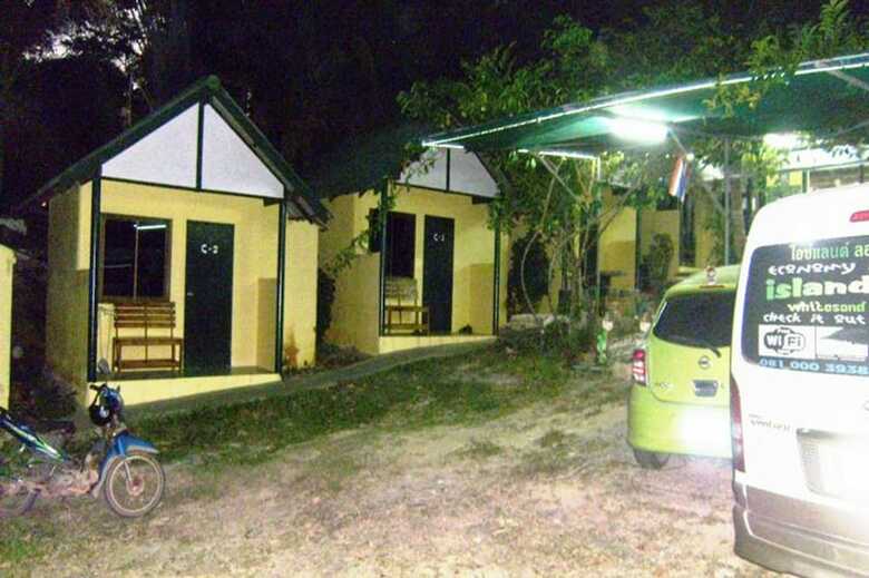 Hotel Island Lodge