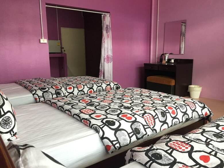 Hotel Hello House