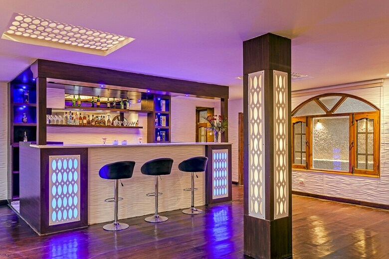 Hotel Sterling Kufri