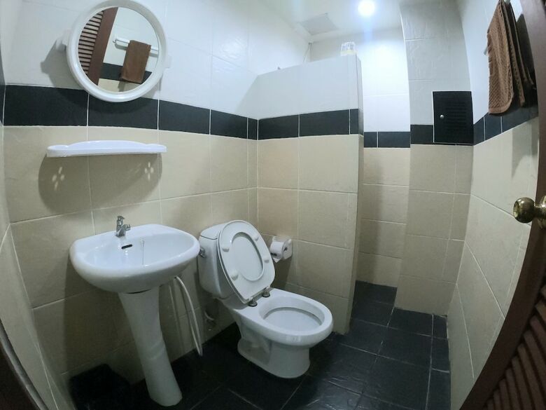 Hotel Lanta Friendly House