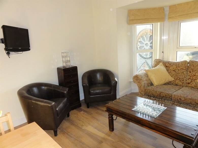 Brunswick Holiday Apartments