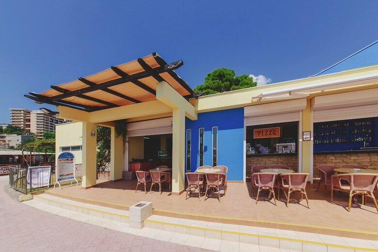 Hotel Montenegro Beach Resort