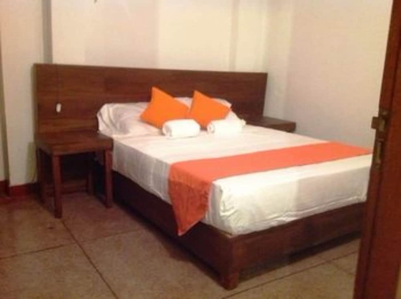 Hotel Tree Breeze Inn