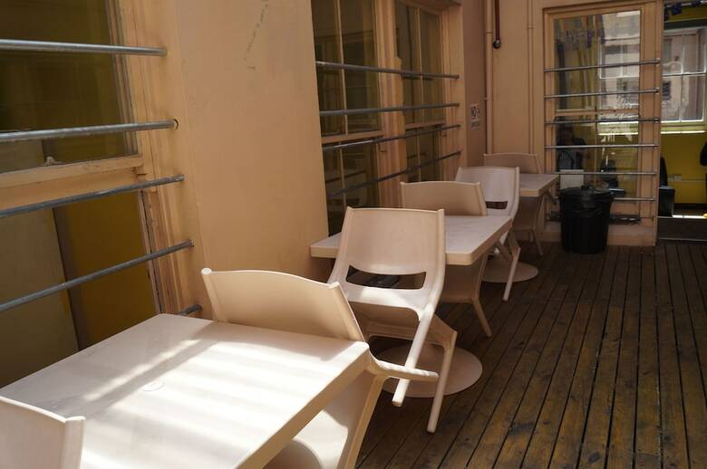 Hostal Maze Backpackers