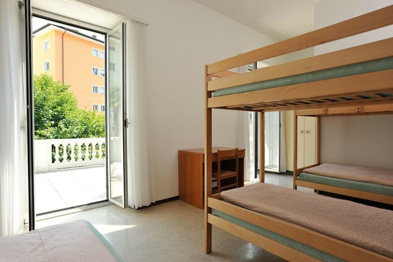 Hostal Youth Hostel Locarno