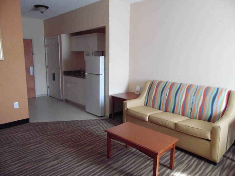 Hotel Baymont By Wyndham Augusta Riverwatch