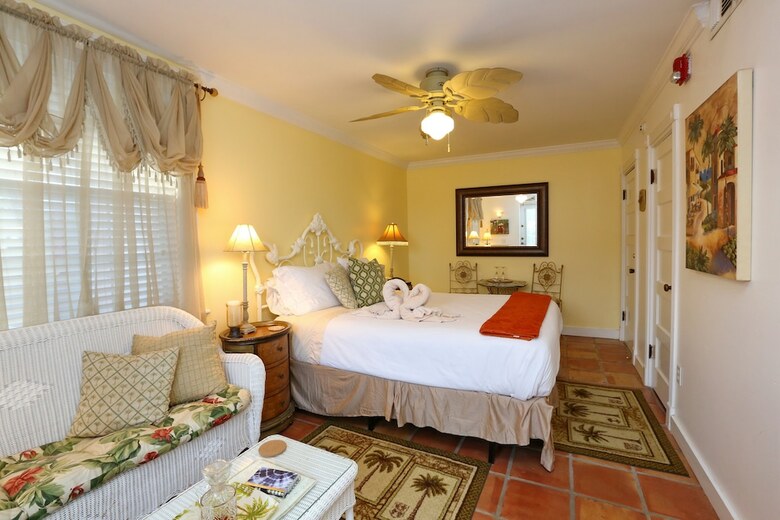 Beachfront Bed & Breakfast