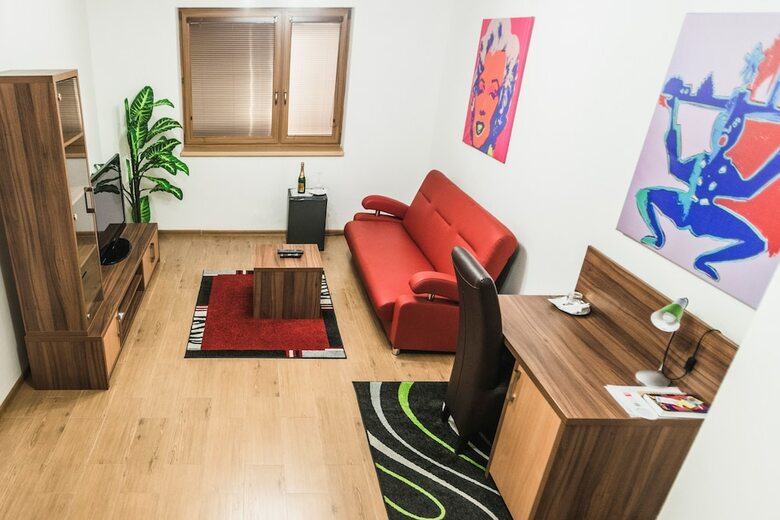 Garni Hotel M�za
