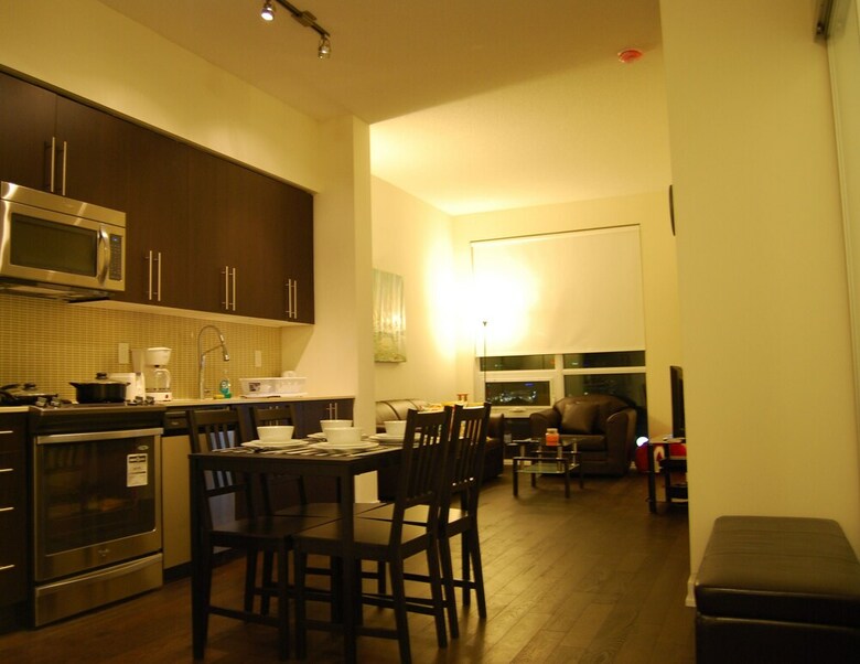 Custom-made Luxury Suite-by Elite Suites