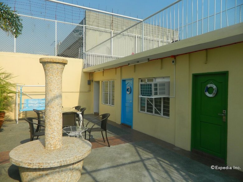 Hostal Bcd 58 Ohana Hostel
