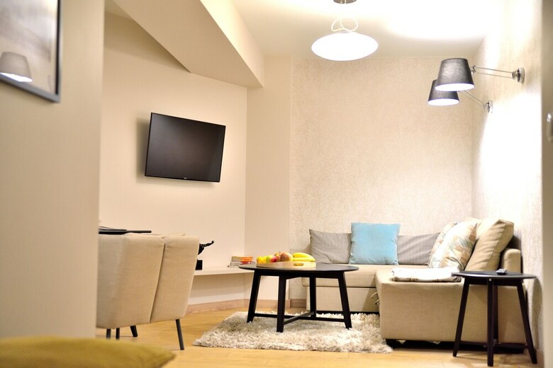 Top Apartments 2