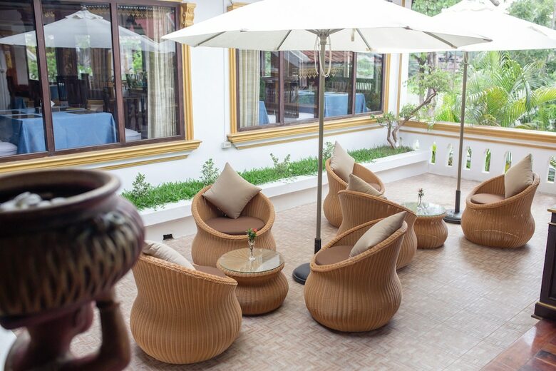 E-outfitting Vang Thong Hotel