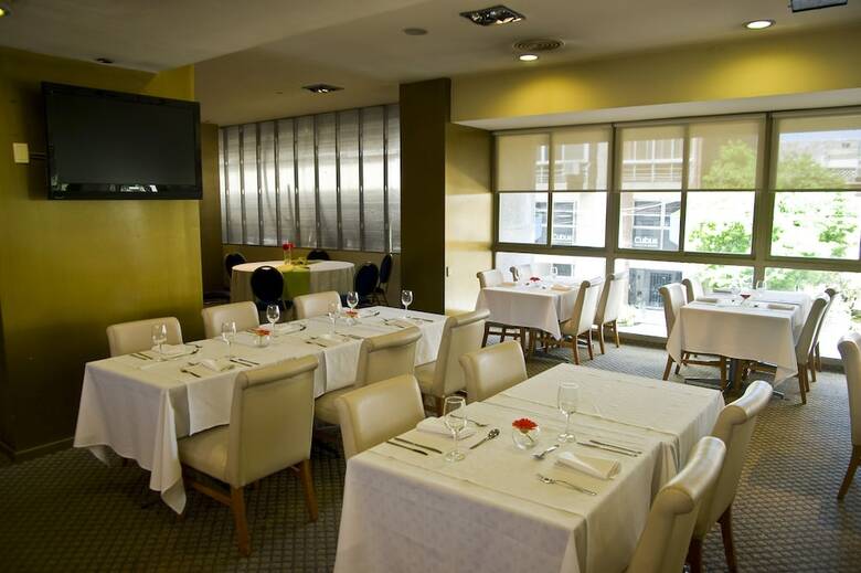 Ariston Hotel