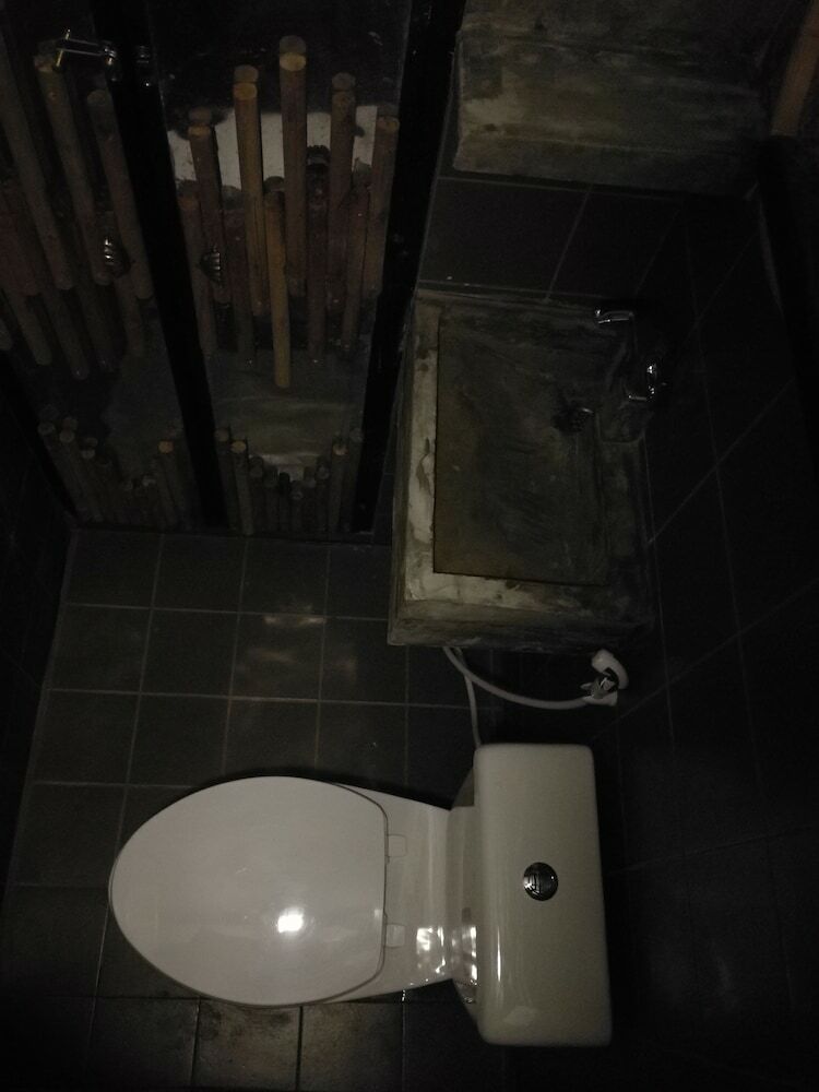 Hotel Husband & Wife Guesthouse
