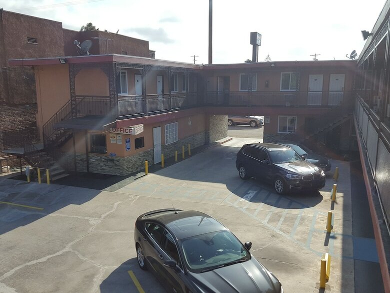 Travel Inn Motel