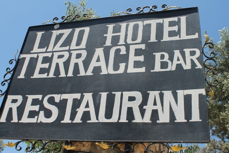 Lizo Hotel