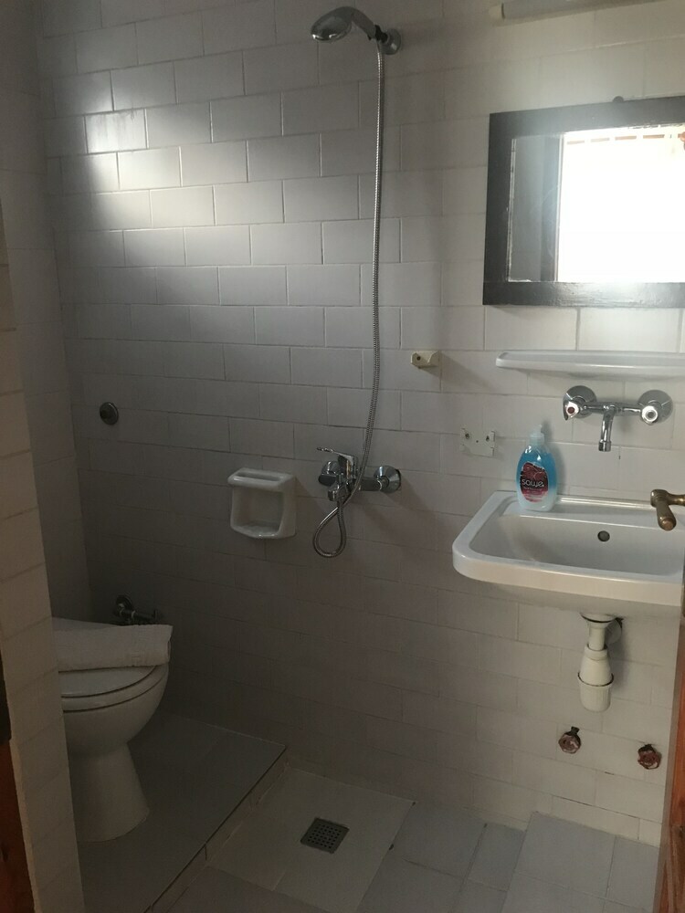 Lizo Hotel