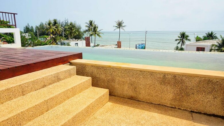 Pranaluxe Seaview Pool Villa