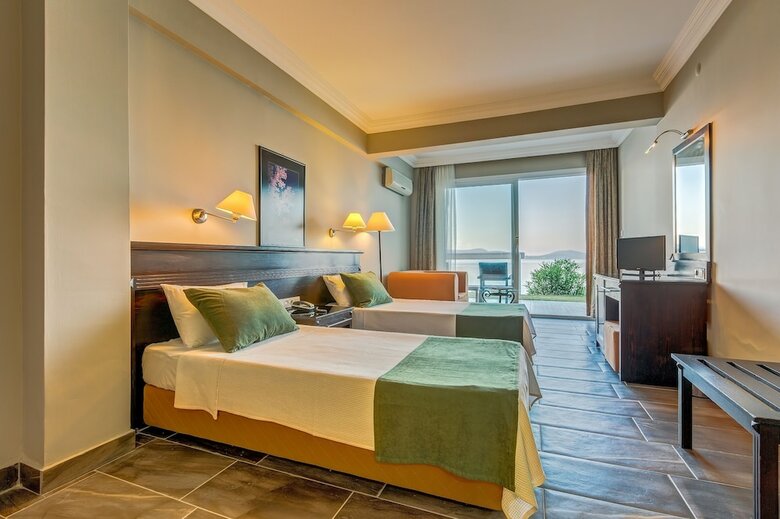 Hotel Cunda Oteli