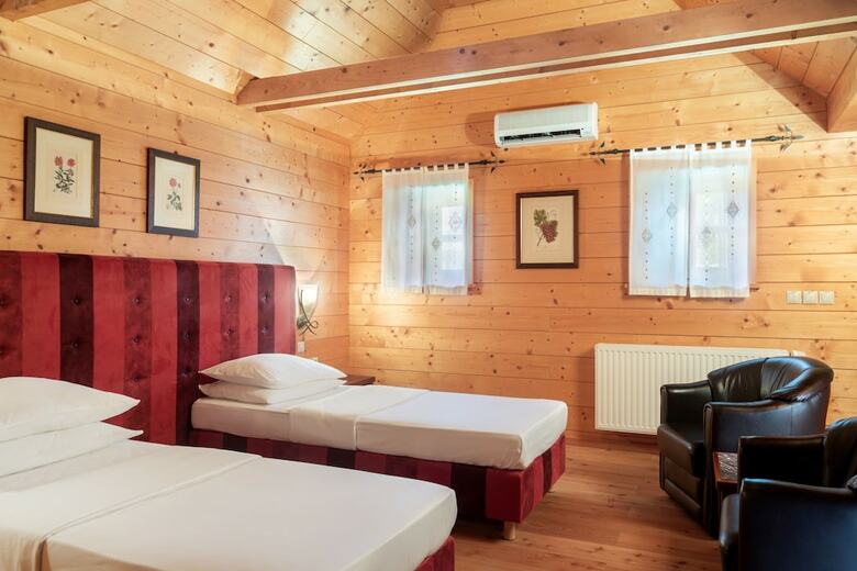 Hotel Pule Estate