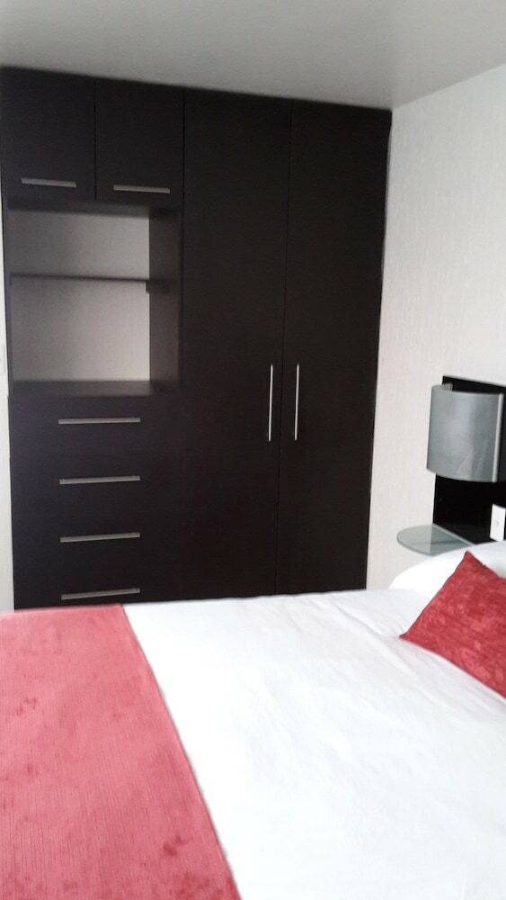 Apartamentos Grupo Kings Suites Alfredo De Musset