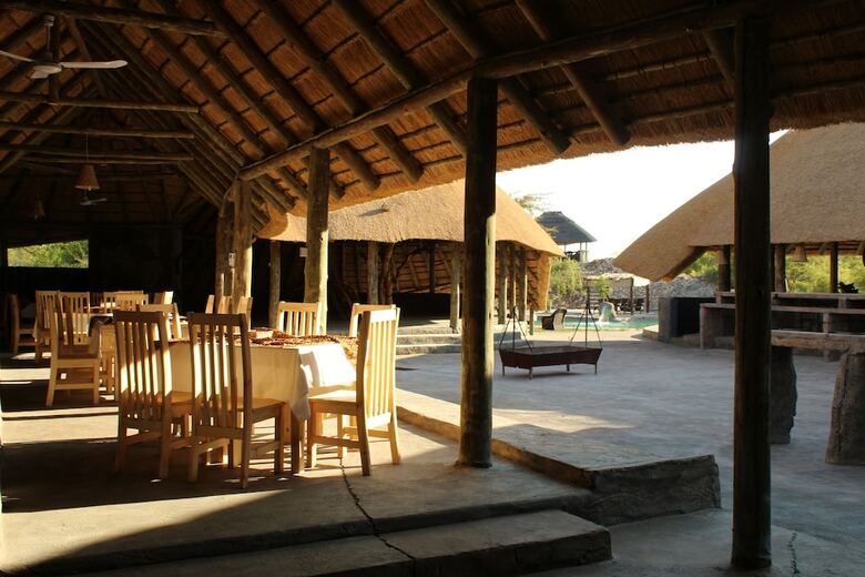 Posada Pelican Lodge And Camping