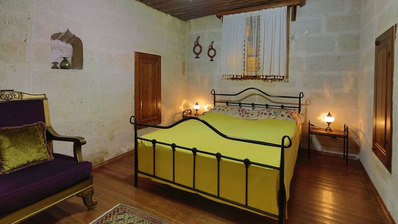 Lamihan Cave Hotel