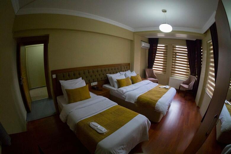 Hotel Ramparts