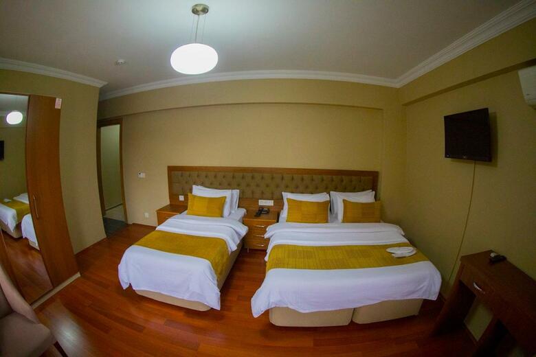 Hotel Ramparts
