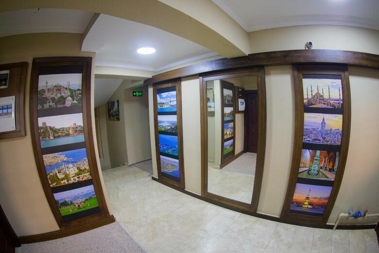 Hotel Ramparts