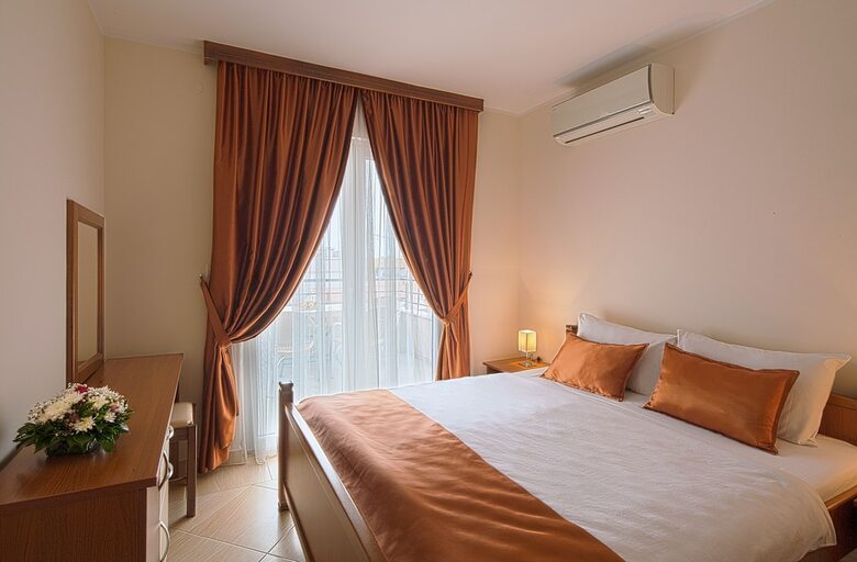 Apartments Holiday