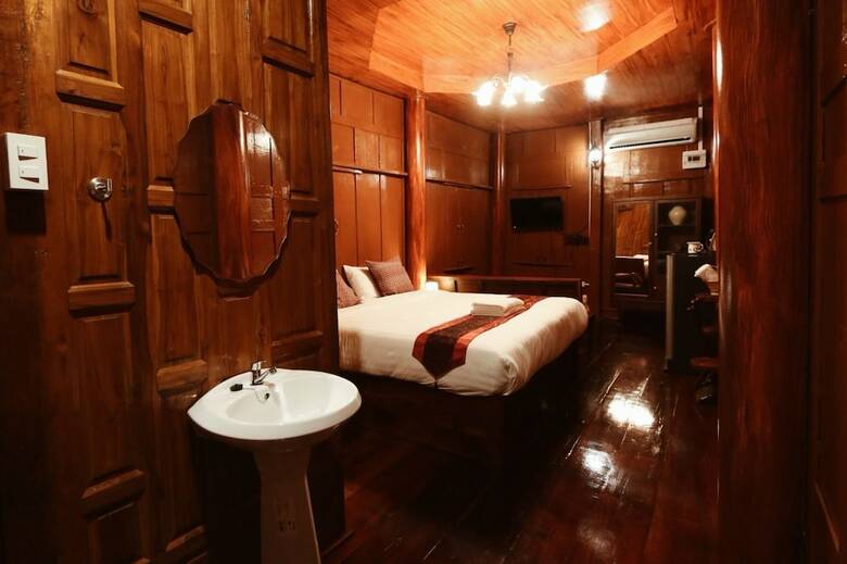 Hotel Athithara Homestay