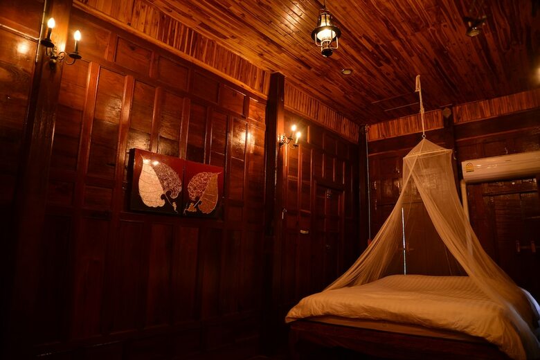 Hotel Athithara Homestay