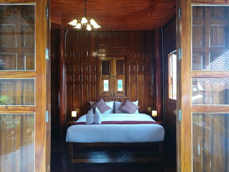 Hotel Athithara Homestay