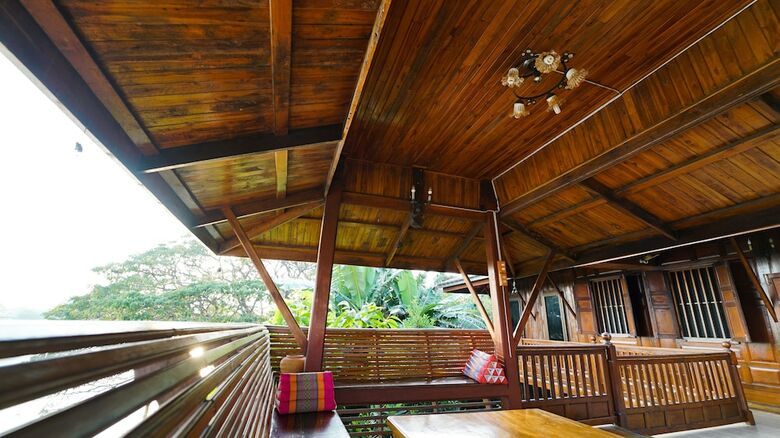 Hotel Athithara Homestay