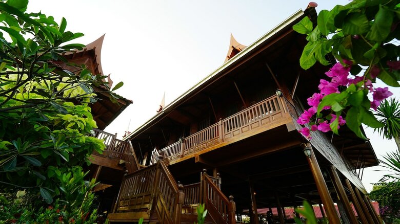 Hotel Athithara Homestay