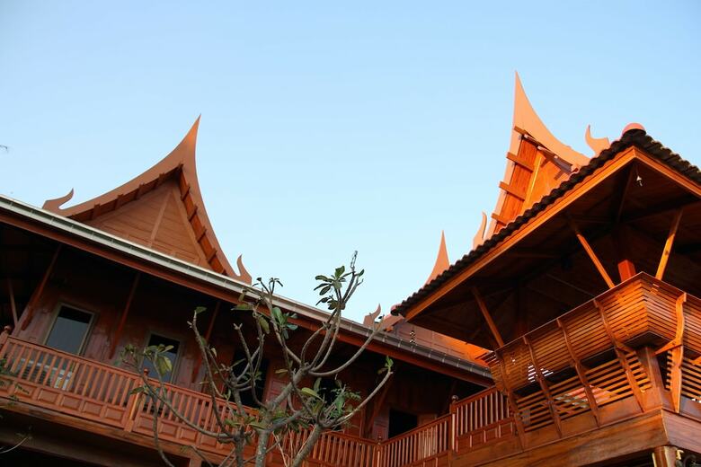 Hotel Athithara Homestay