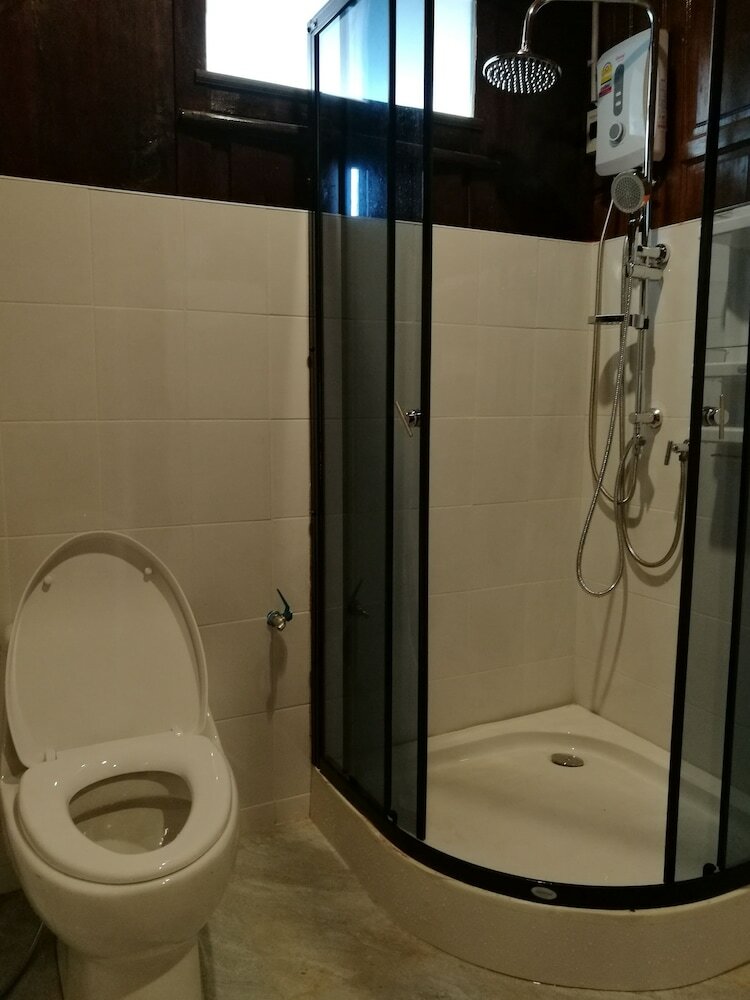 Hotel Athithara Homestay